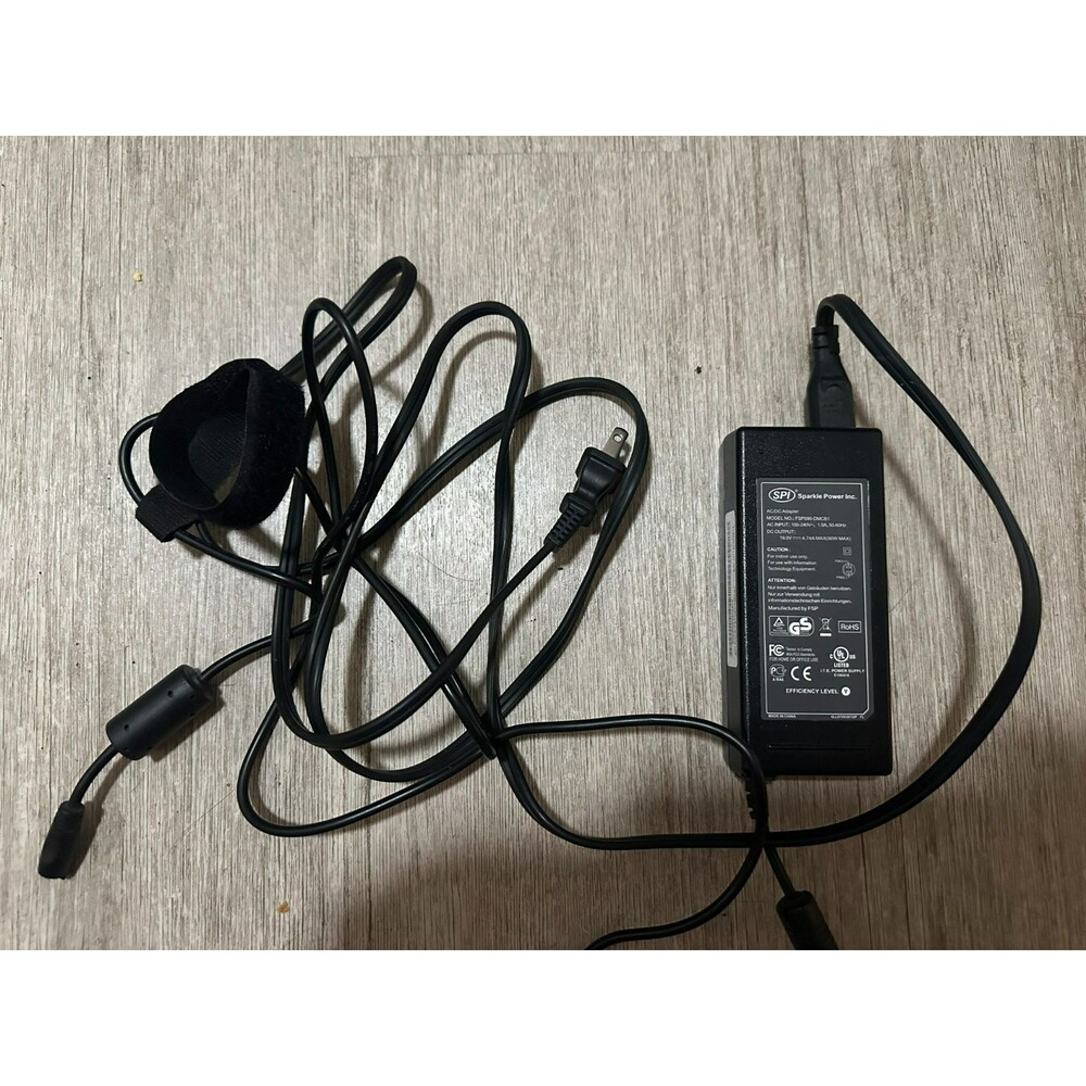 SPI Sparkle Power FSP 19V 1.5A FSP090-DMBC1 power adapter